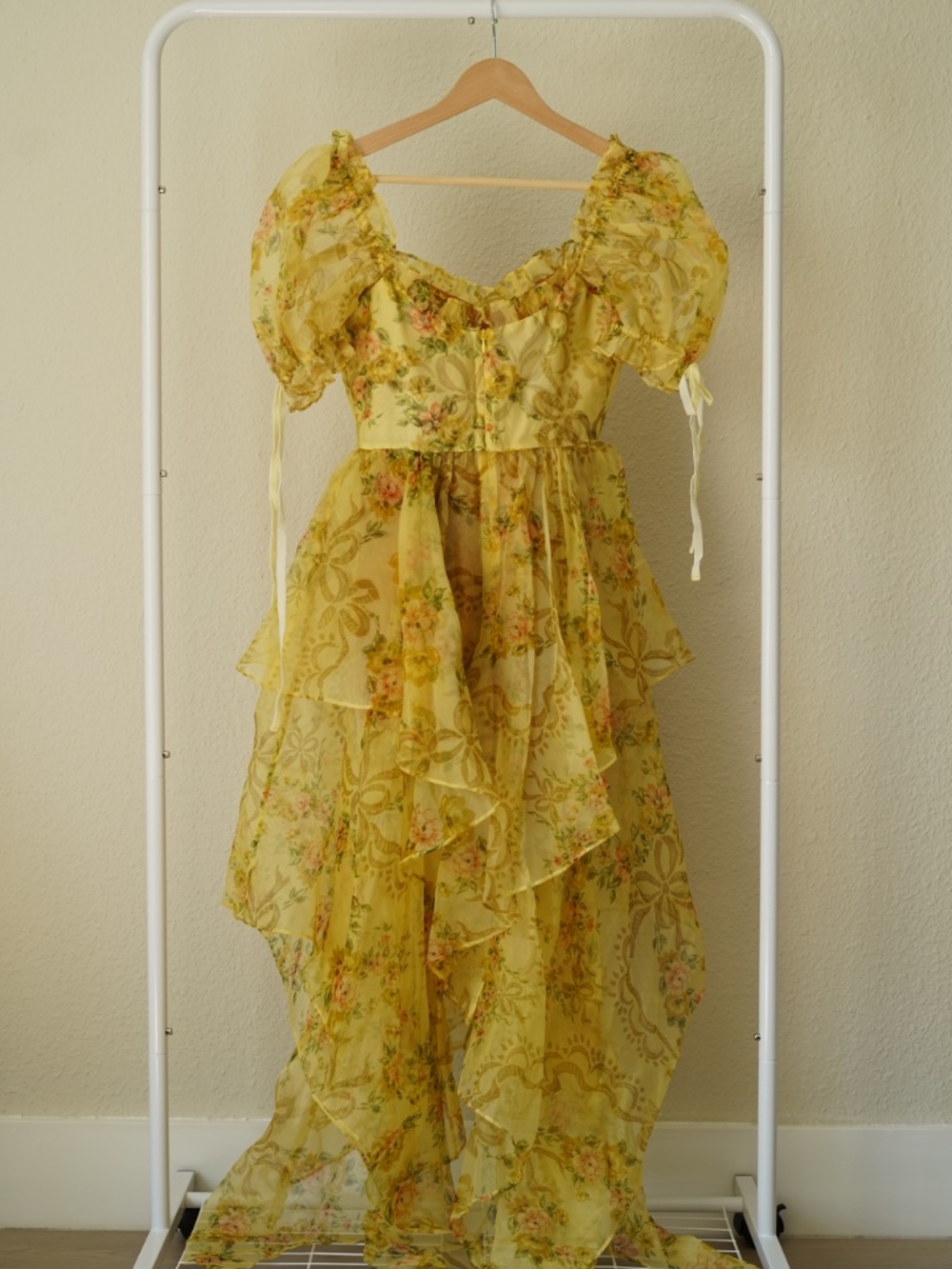 Selkie Yellow Floral Puff-Sleeve Maxi Dress - Picture 3 of 6